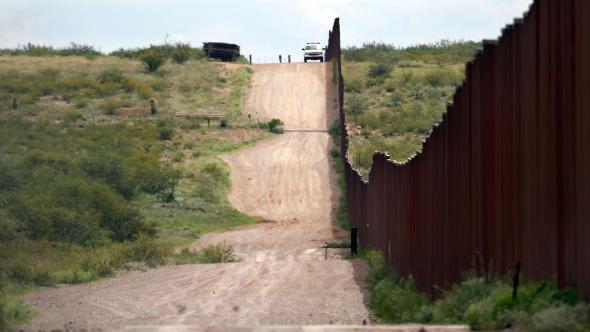 Air cannon used to fire marijuana bundles over Arizona's border fence